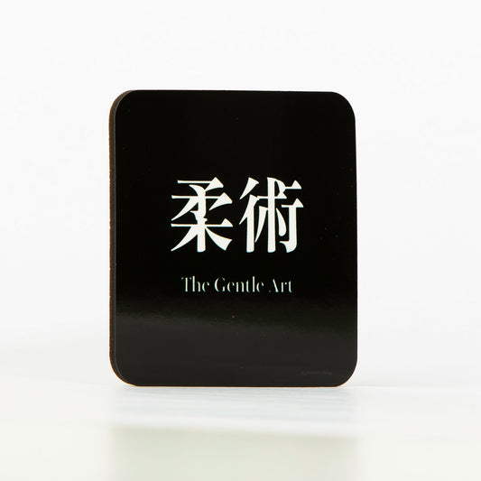 Rei Coaster White on Black
